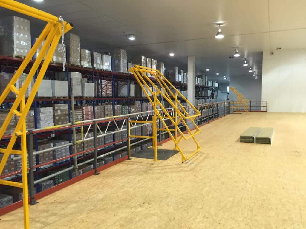 mezzanine floor with pallet gates