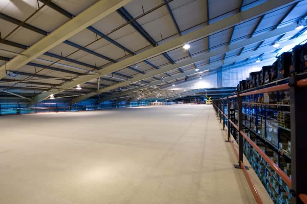 mezzanine floor in warehouse