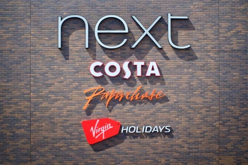 retail park sign